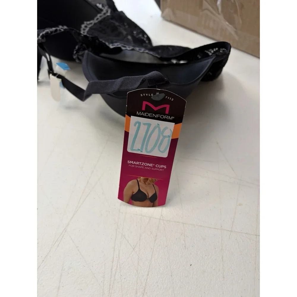 Maidenform Racerback Bra Size 36C Black Smoothing Smartzone Cups NWT